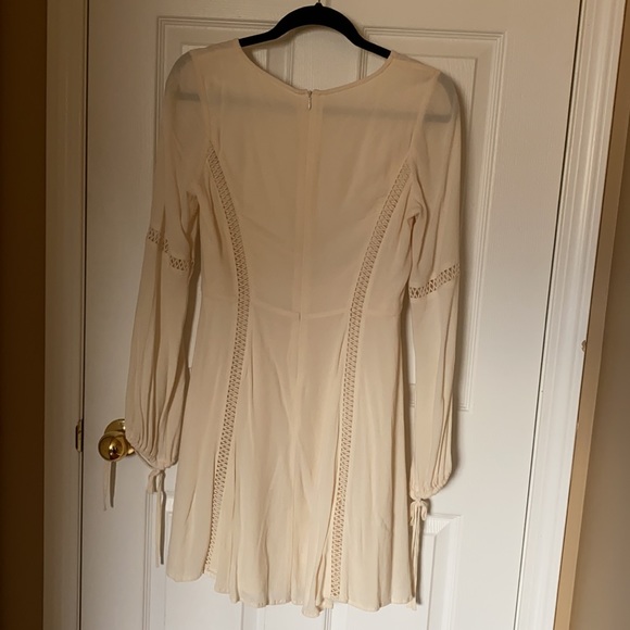 Black Swan off white boho dress - Picture 5 of 6